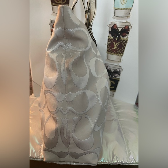 Like New Coach Poppy Metallica Glam Tote - Picture 7 of 8